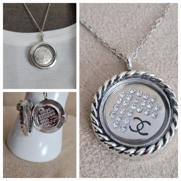 CC LOGO Necklace - Picture 4 of 12